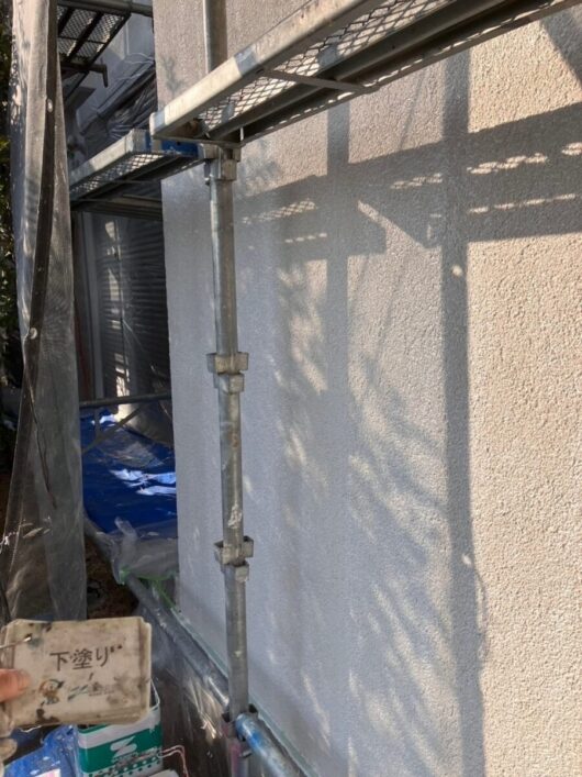 奈良県生駒市辻町T様邸　外壁塗装工事 外壁　下塗り