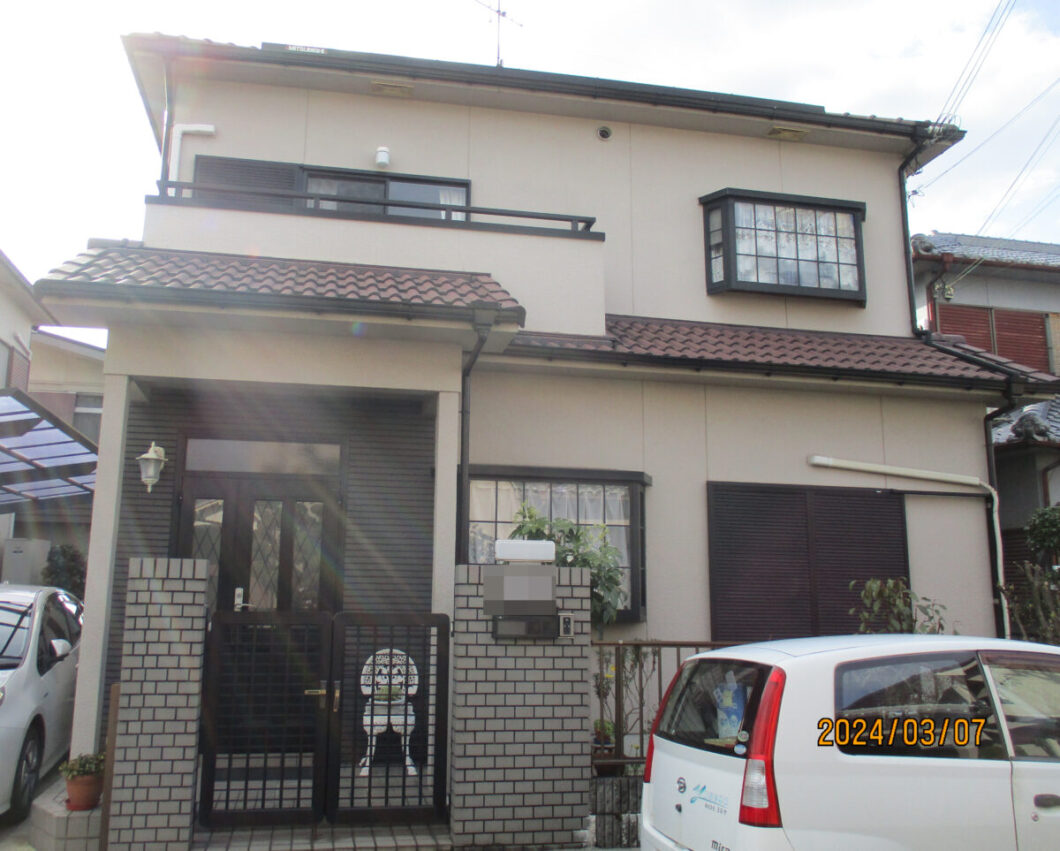 奈良県橿原市中町Y様邸　外壁塗装・屋根塗装・防水工事 施工前の写真